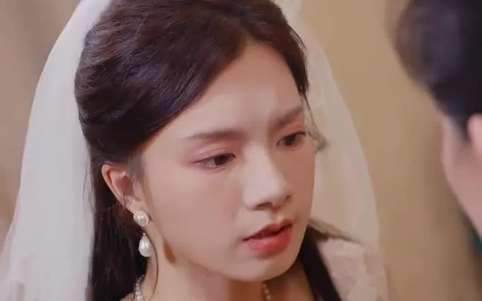 《闪婚后被秘书老公宠成宝》：一段“霸总”秘书的浪漫逆袭，甜宠故事让人脸红心跳！